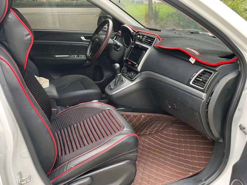 济宁20年哈弗M66