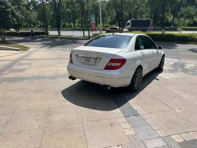 衡阳12年奔驰C7