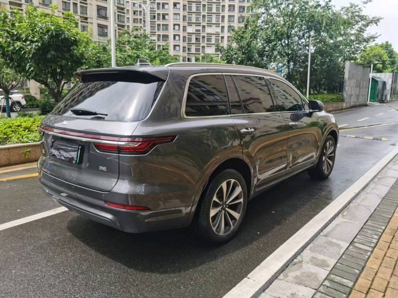蚌埠21年理想理想ONE7