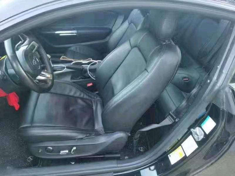 珠海18年福特野马2