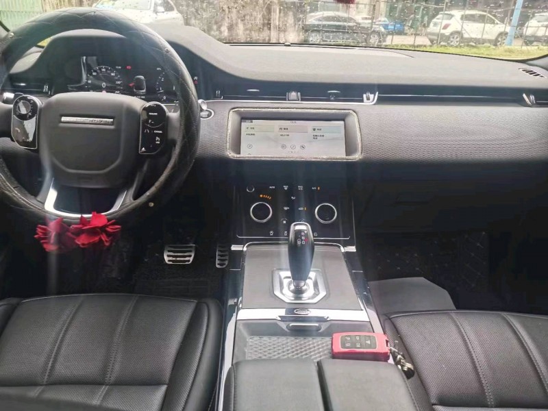 珠海20年路虎极光7