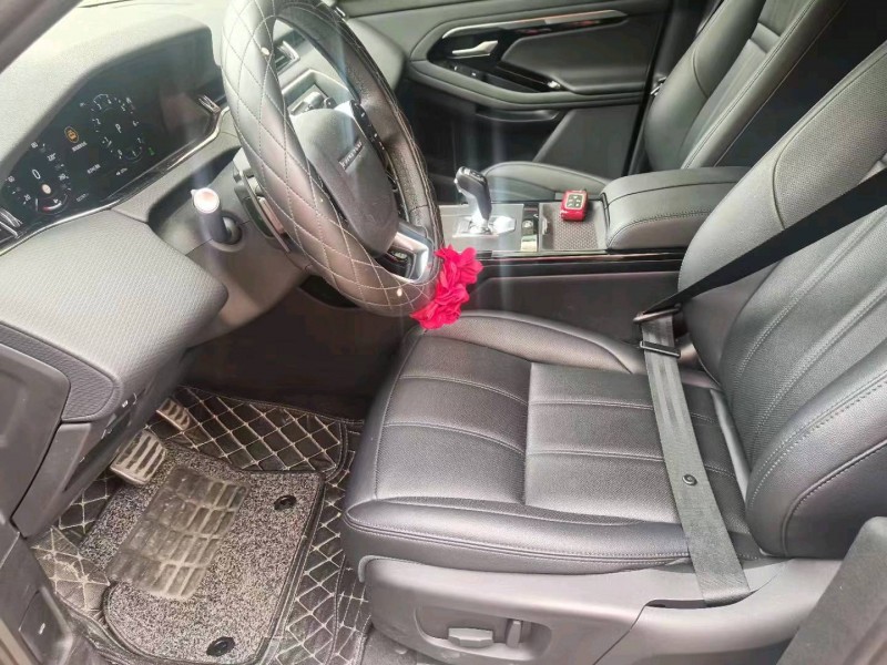 珠海20年路虎极光8