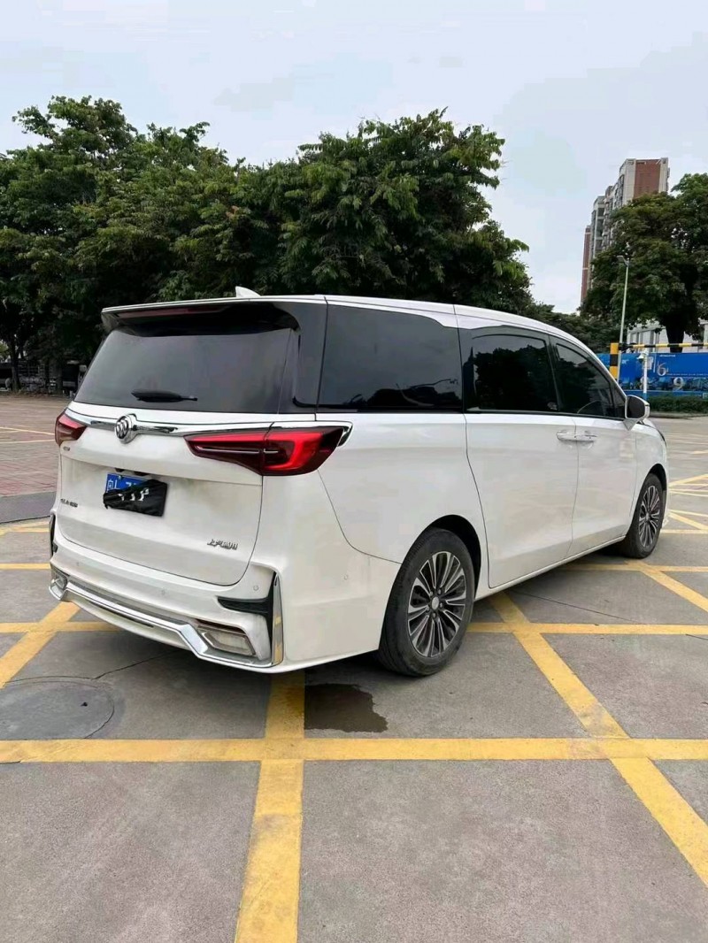 珠海20年别克GL84