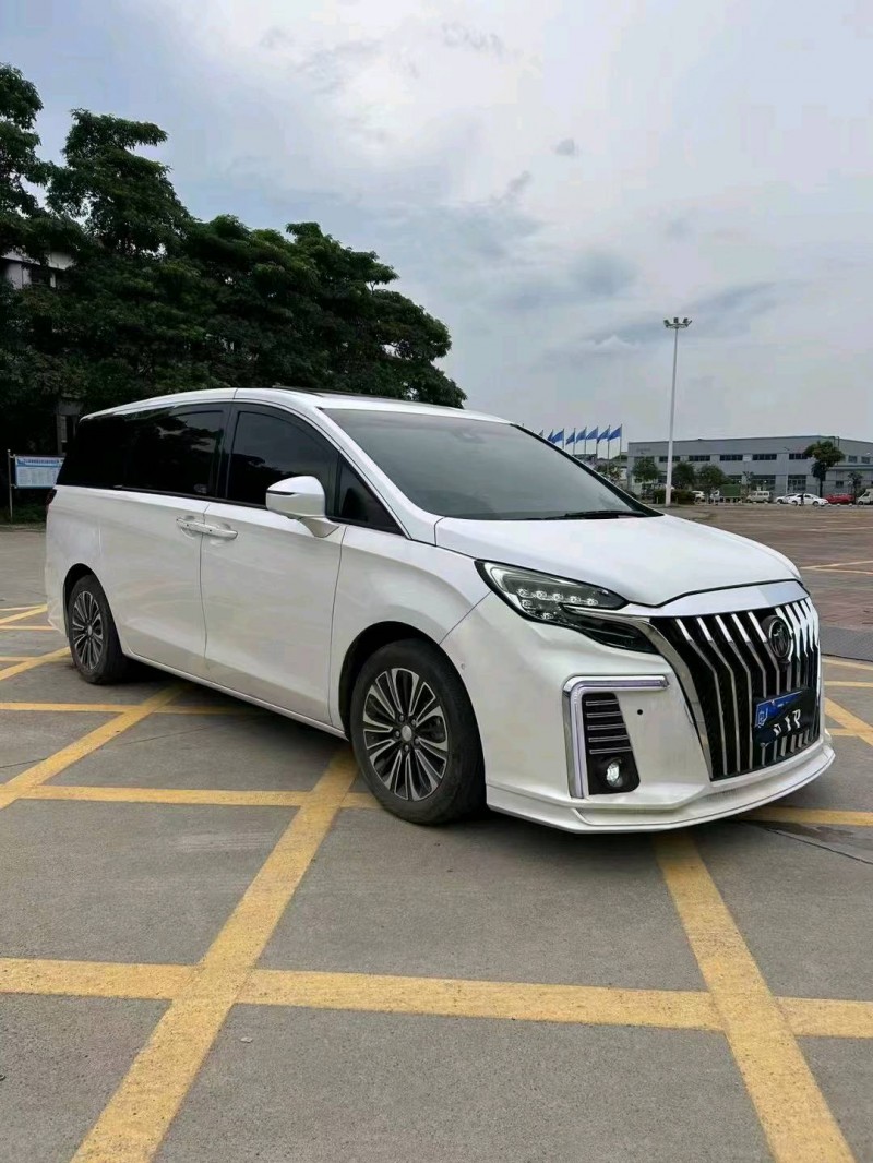 珠海20年别克GL88