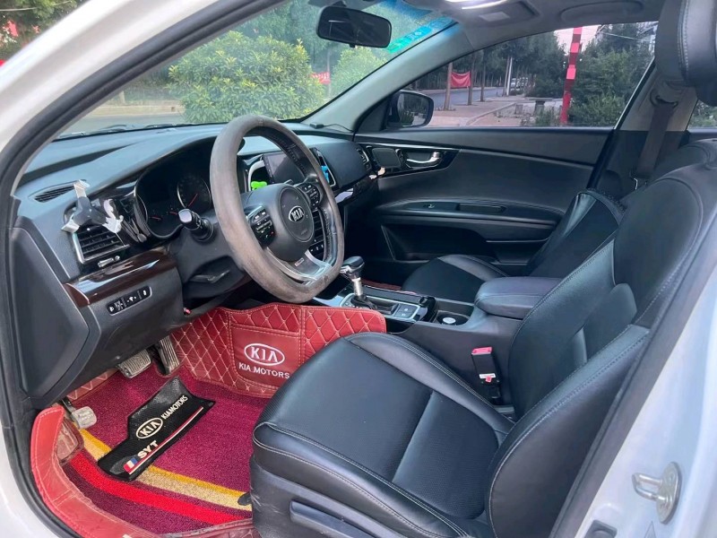 济南17年起亚K44