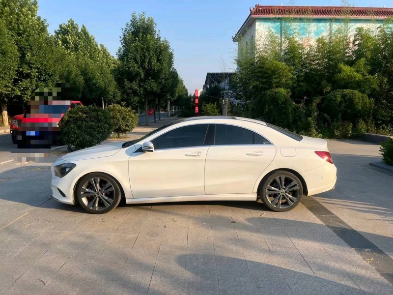 济南18年奔驰CLA7