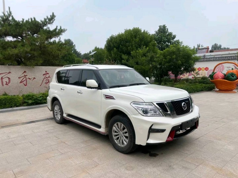 济南18年日产途乐3