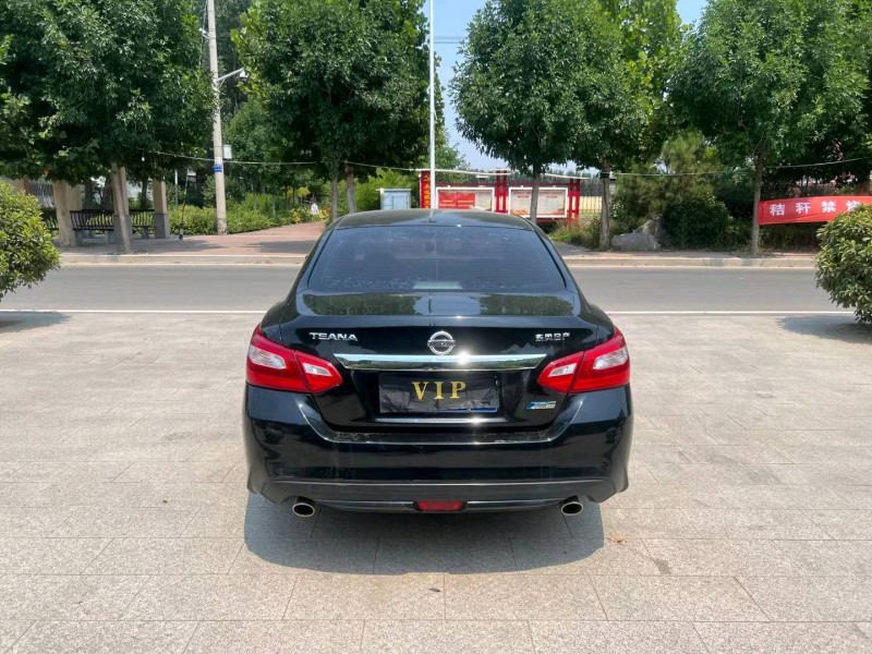 济南18年日产天籁9