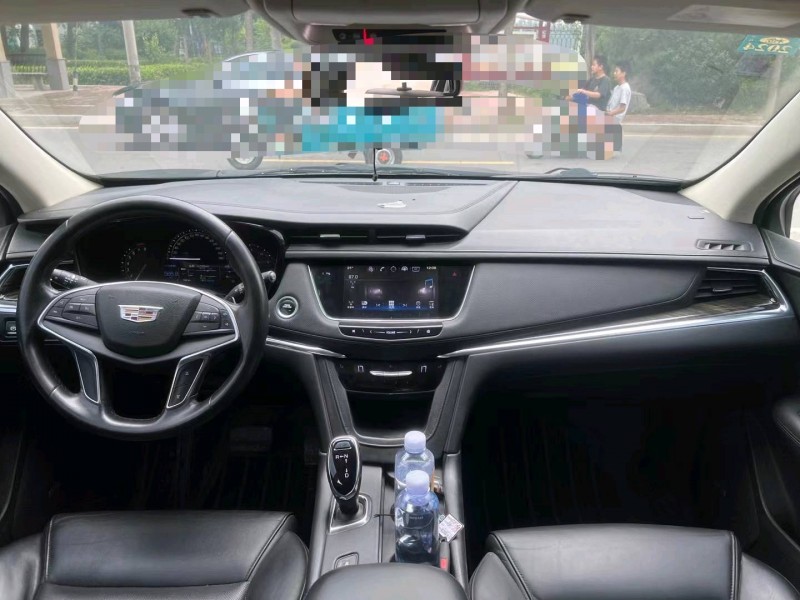 济南16年凯迪拉克XT55