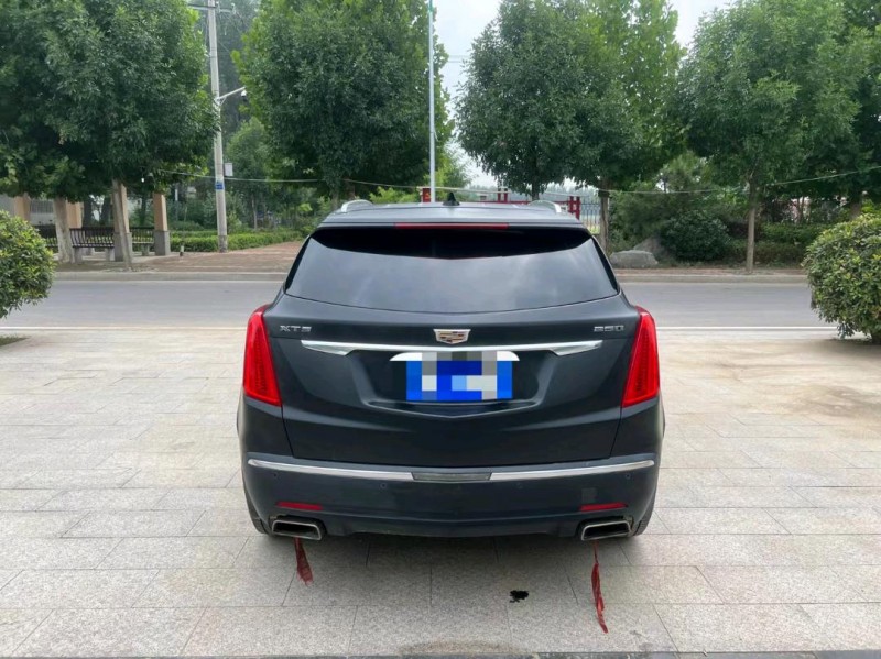 济南16年凯迪拉克XT59