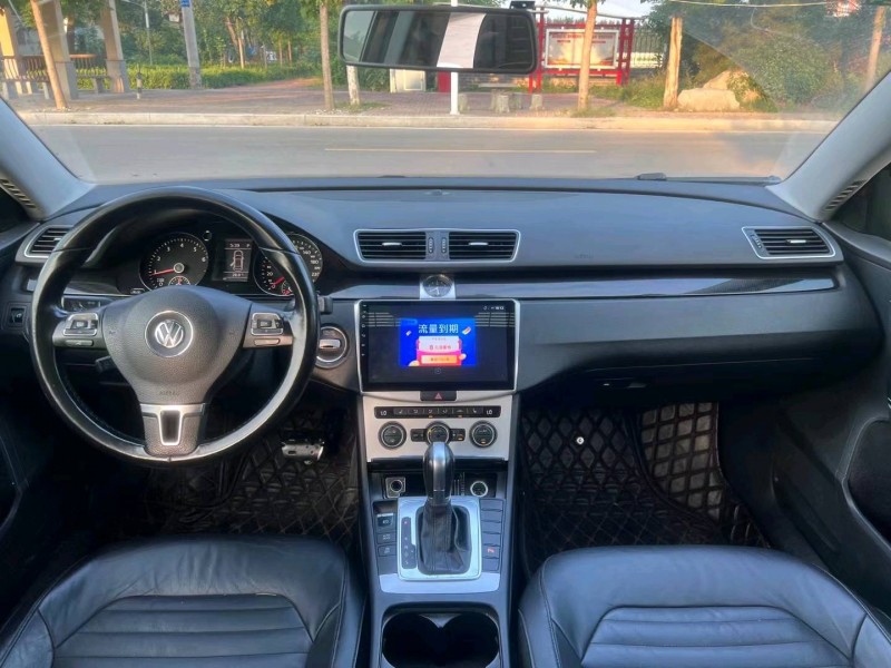 济南14年大众迈腾5