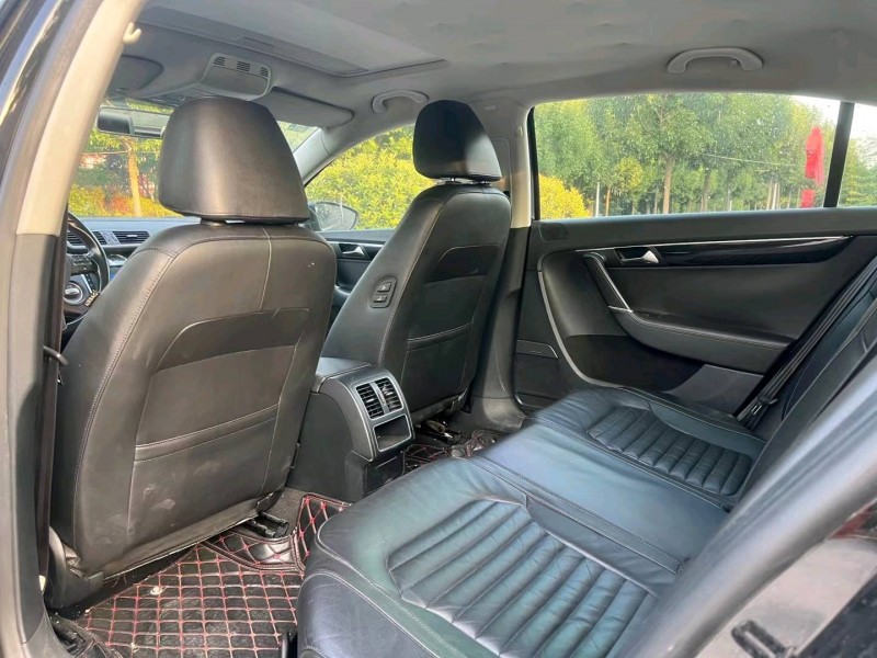 济南14年大众迈腾6