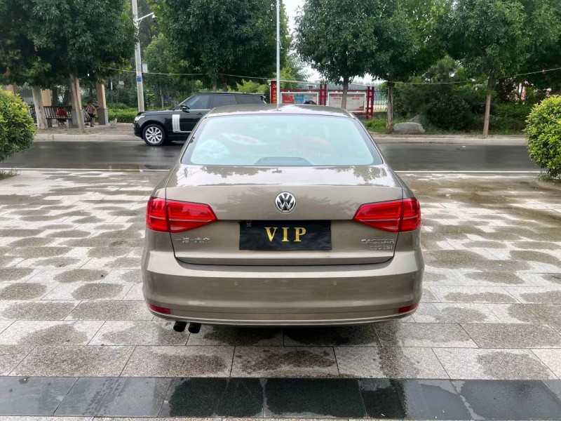 济南16年大众速腾9