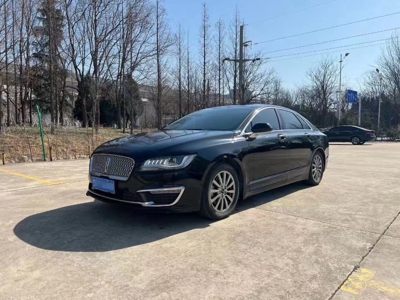 東營20年林肯MKZ2