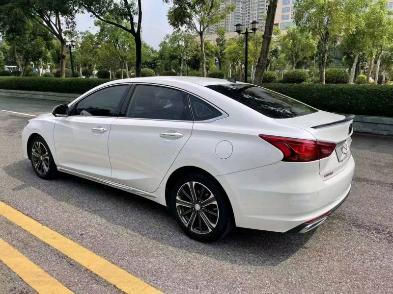 珠海22年长安汽车锐程CC6