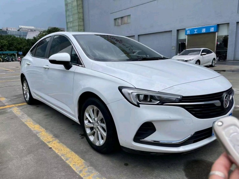 珠海20年别克威朗4