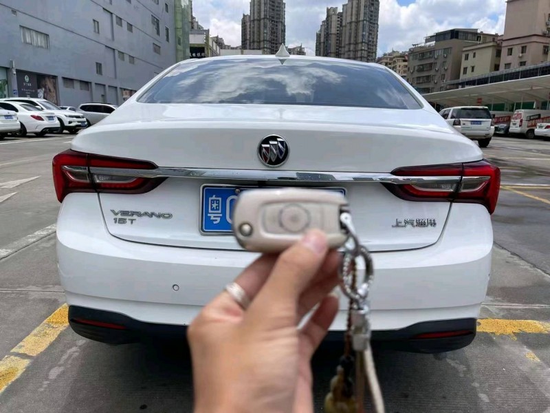 珠海20年别克威朗9