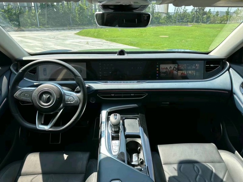 盐城22年岚图汽车FREE7