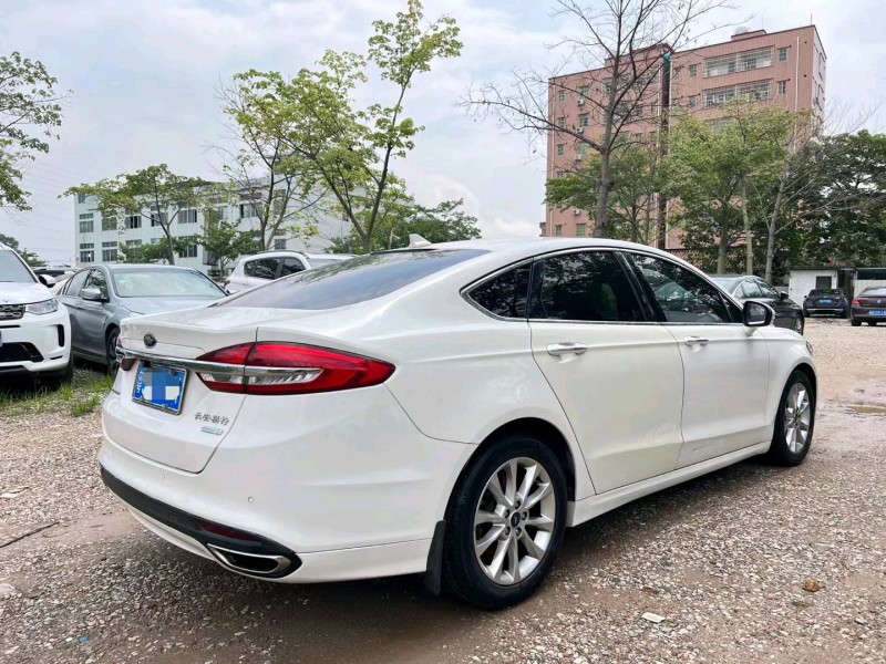 东莞17年福特蒙迪欧8