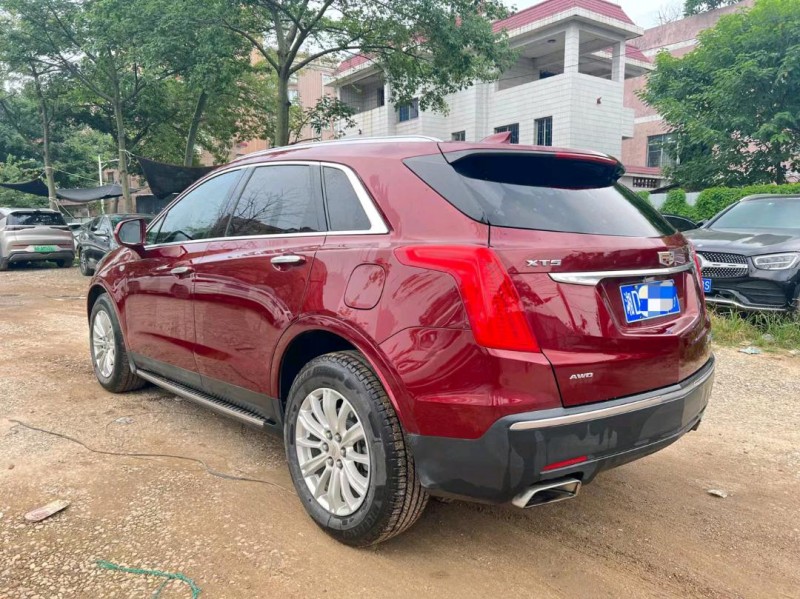 广州17年凯迪拉克XT57