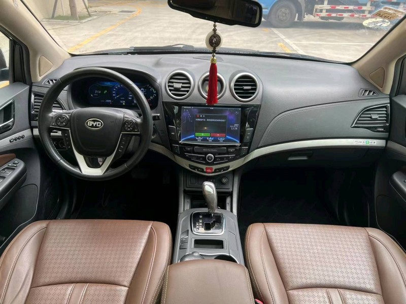 佛山16年比亚迪S78