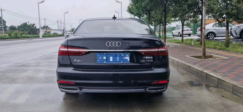 石家庄19年奥迪A6L7