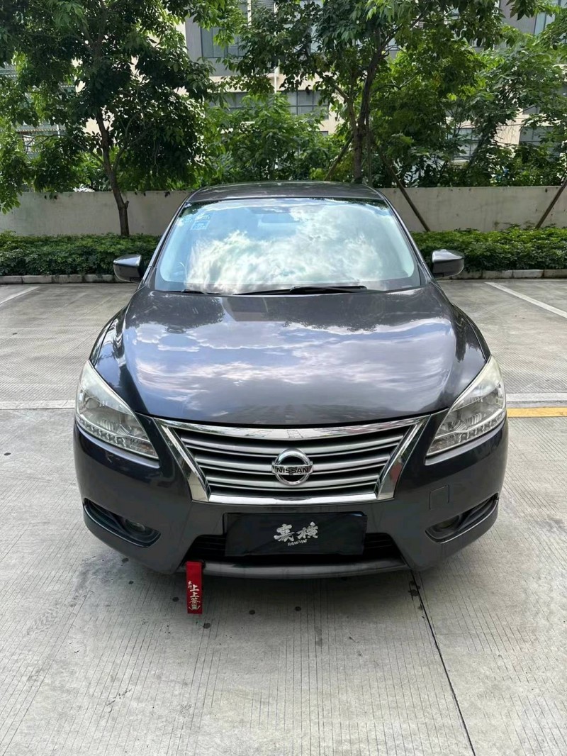 佛山16年日产轩逸1