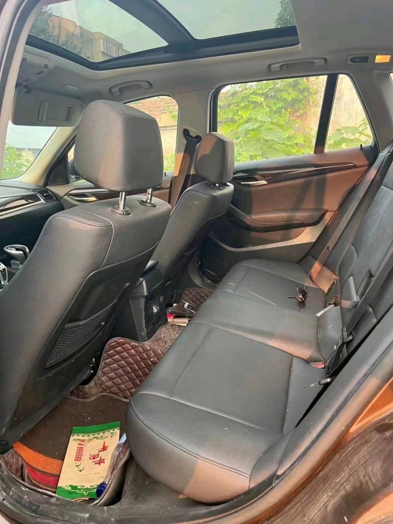 济南15年宝马X12