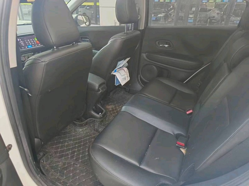 宜昌20年本田缤智6