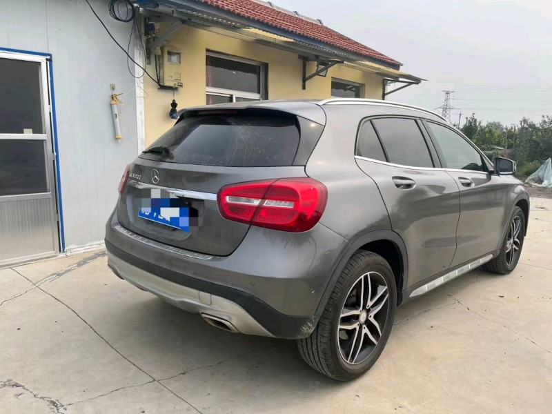 枣庄15年奔驰GLA8