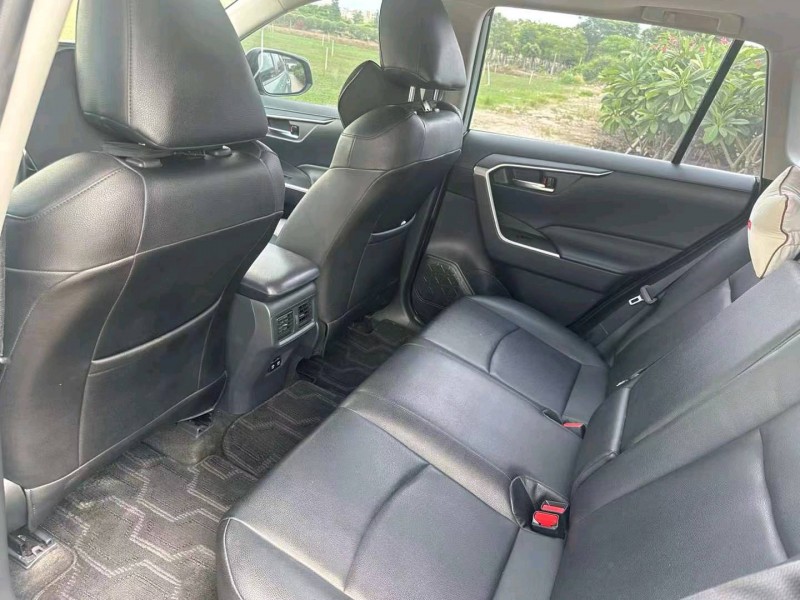 汕头20年丰田RAV4荣放8
