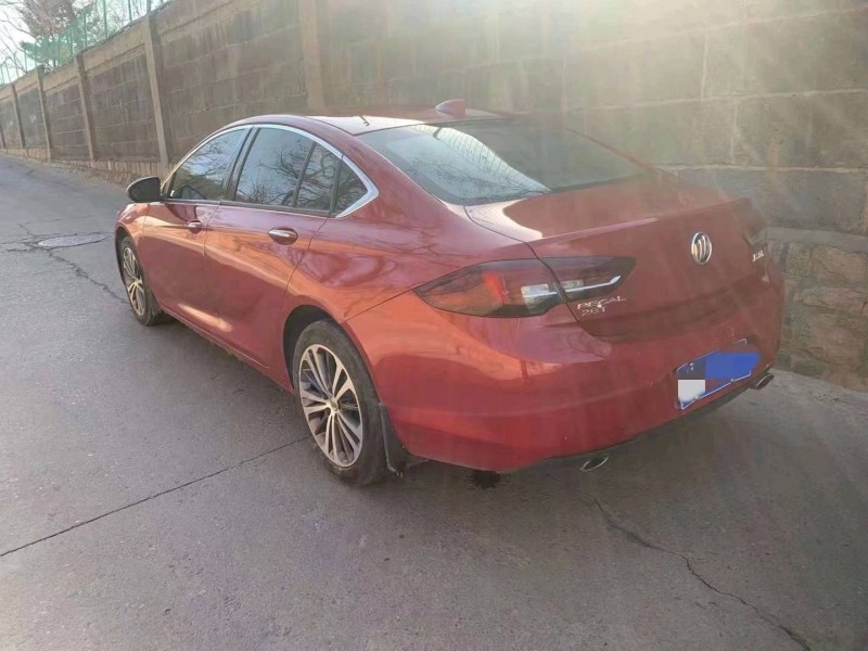 枣庄18年别克君威4