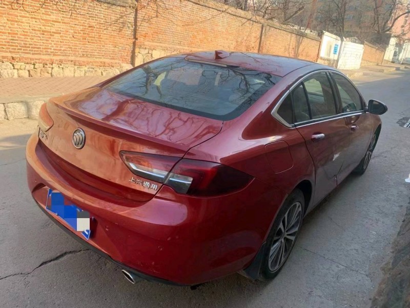 枣庄18年别克君威9