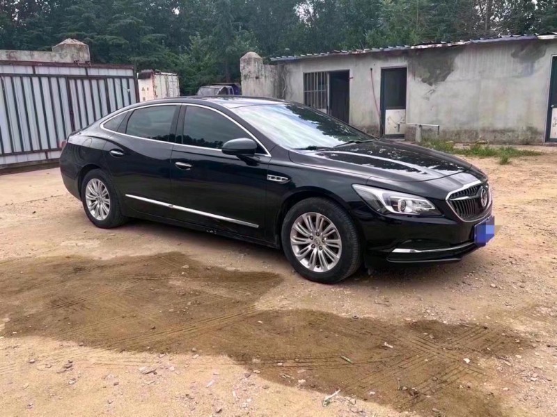 枣庄17年别克君越3