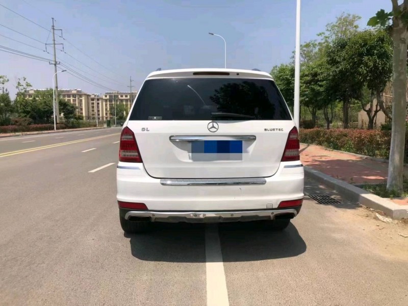 枣庄10年奔驰GL7