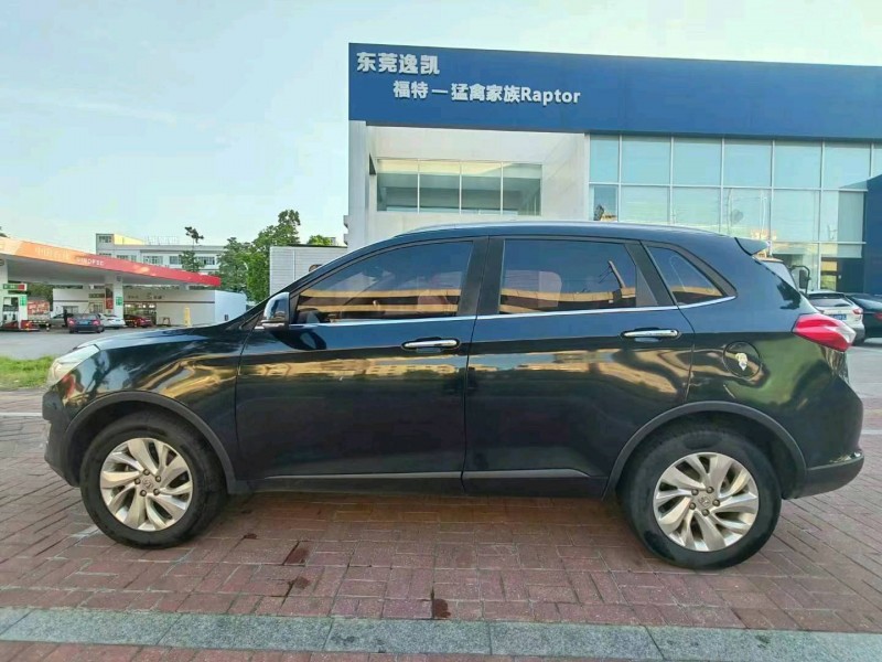 东莞17年北汽威旺S507