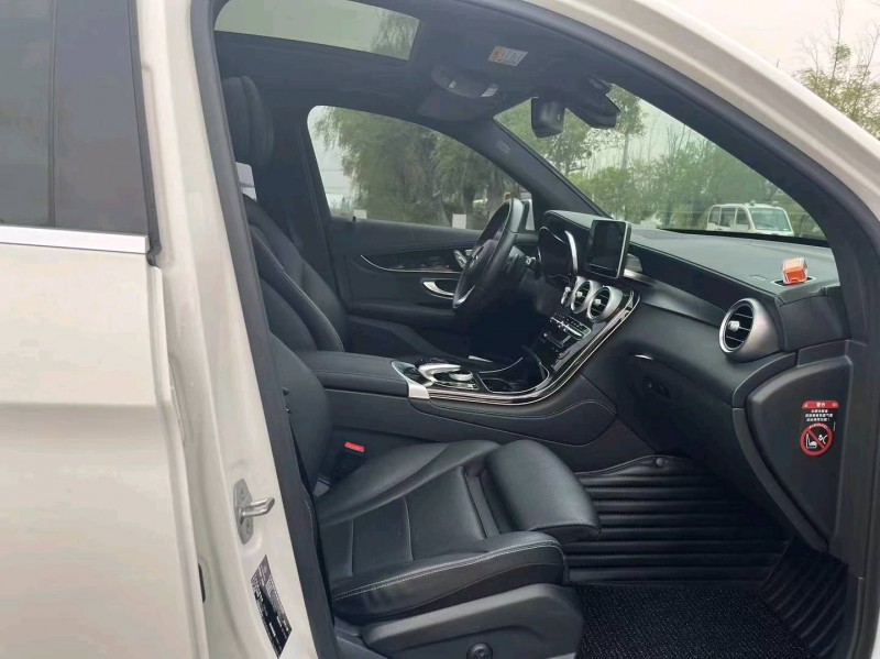 徐州19年奔驰GLC7