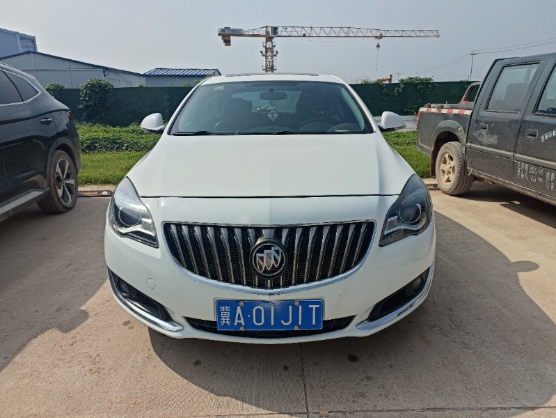 济南15年别克君威2