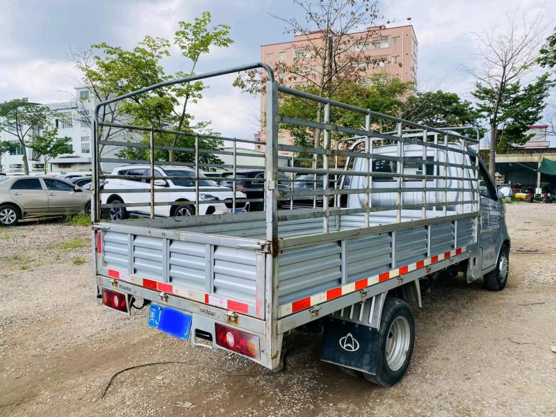 广州21年长安汽车星卡4