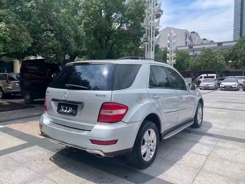 苏州09年奔驰ML4