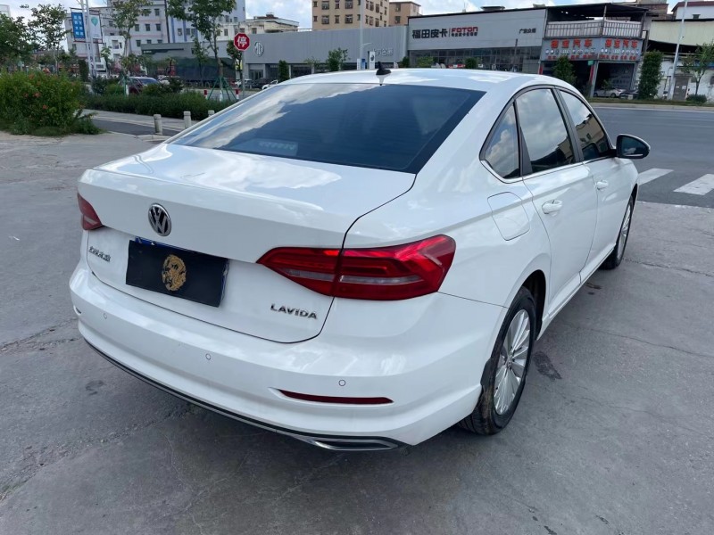 广州19年大众朗逸8
