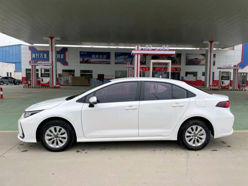 保定21年丰田卡罗拉3