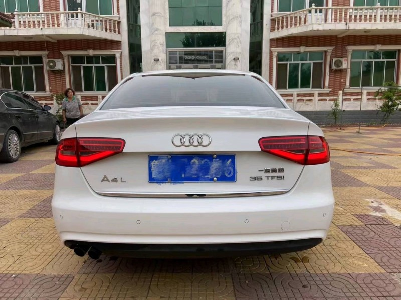 保定14年奥迪A4L7