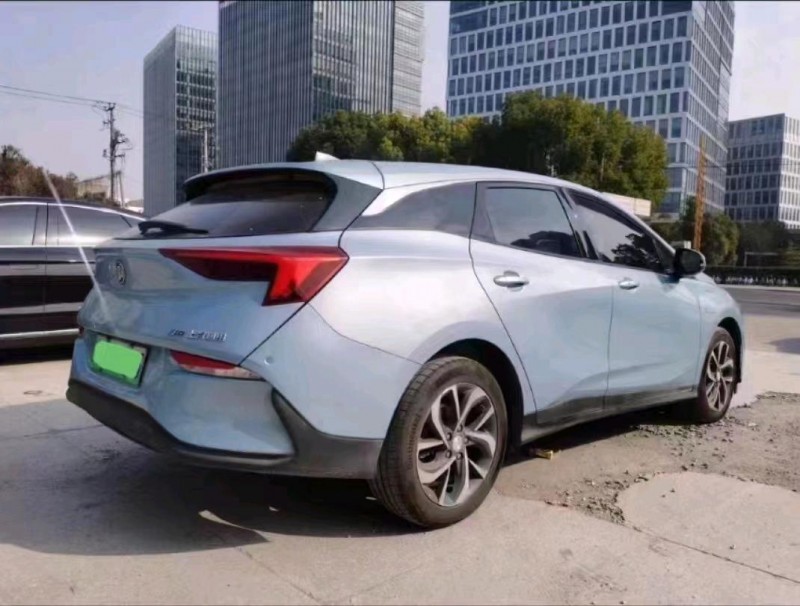 济南21年别克微蓝5