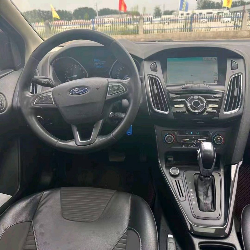 枣庄17年福特福克斯5