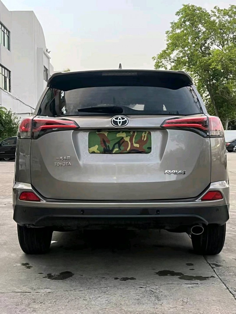 东莞18年丰田RAV4荣放9
