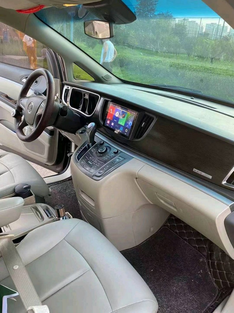 济南11年别克GL86