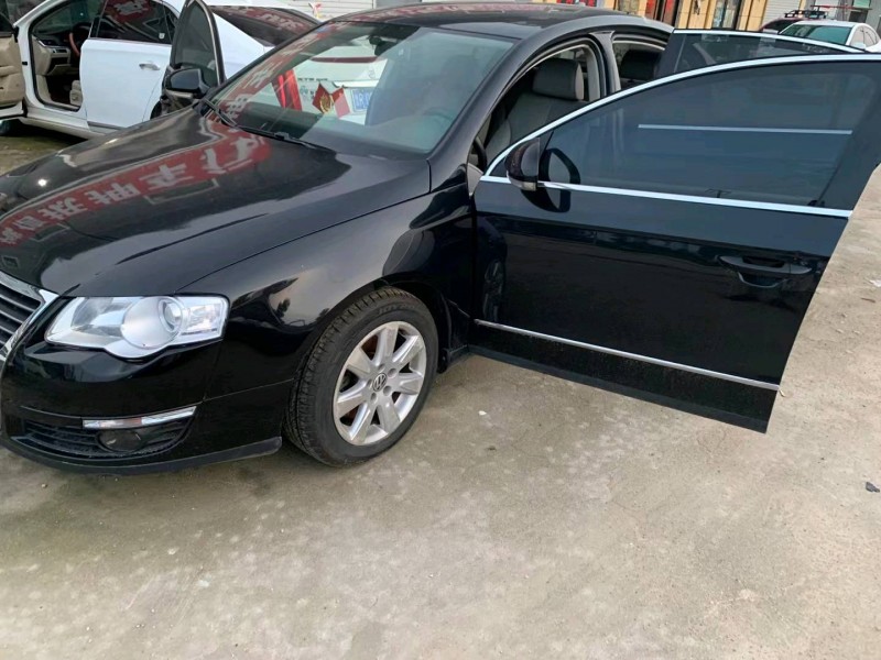 济南11年大众迈腾2