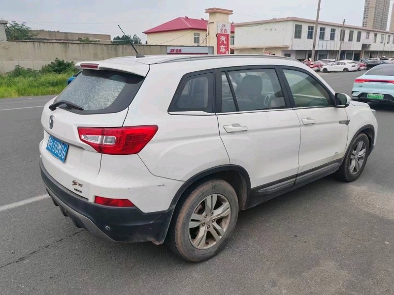 东营15年长安汽车CS754