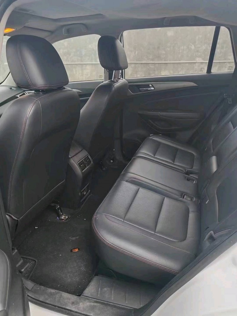 东营15年长安汽车CS755